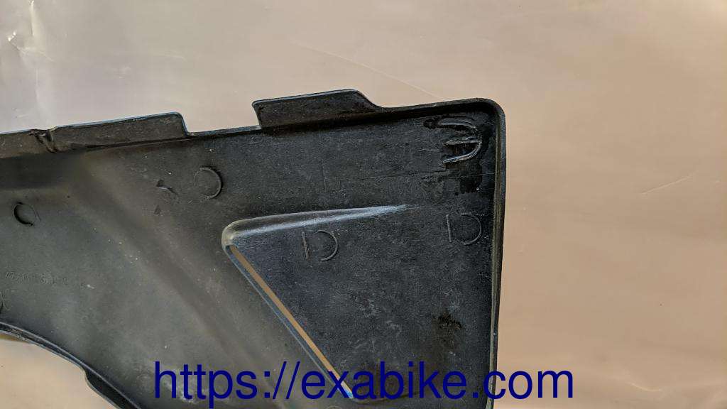 rear side fairing, left Suzuki DR 800 - photo 3