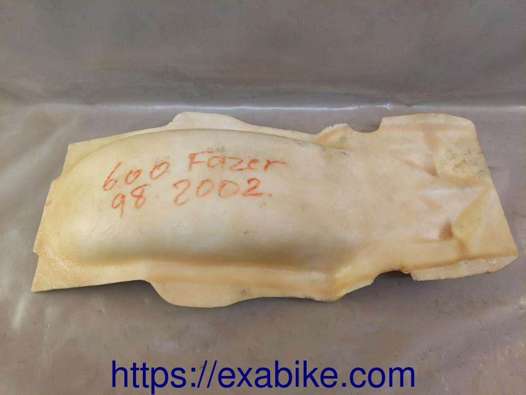 rear wheel cover Yamaha FZS 600 Fazer - photo 2