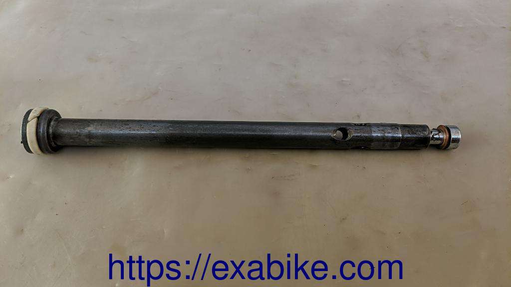 élement internes de fourche Yamaha XS 400 - photo 1