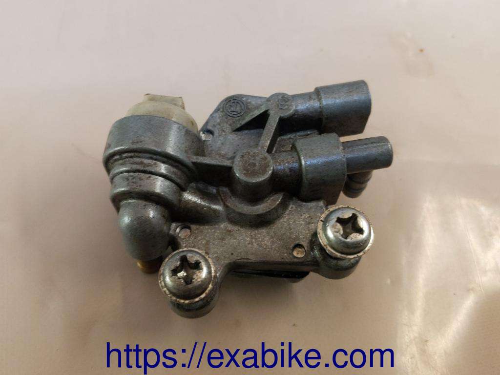 robinet d'essence Voir la photo ou référence modele a identifier - photo 1