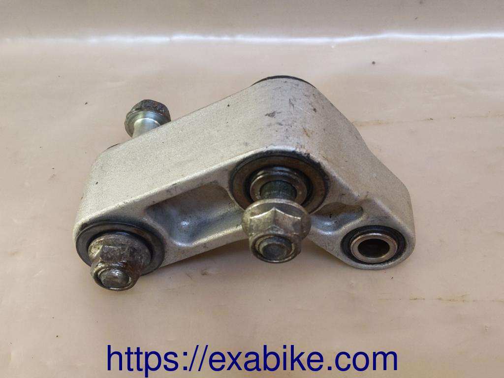 swingarm connecting Kawasaki KR1 250 - photo 1