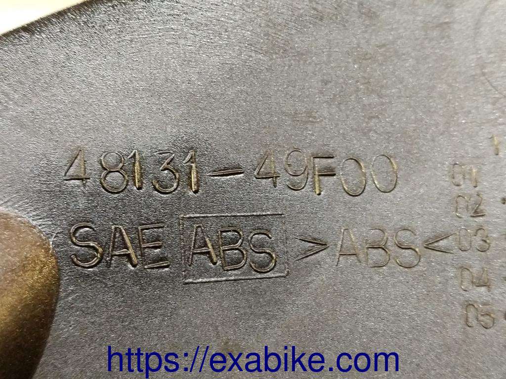 cowl, front Suzuki 125 Burgman - photo 3