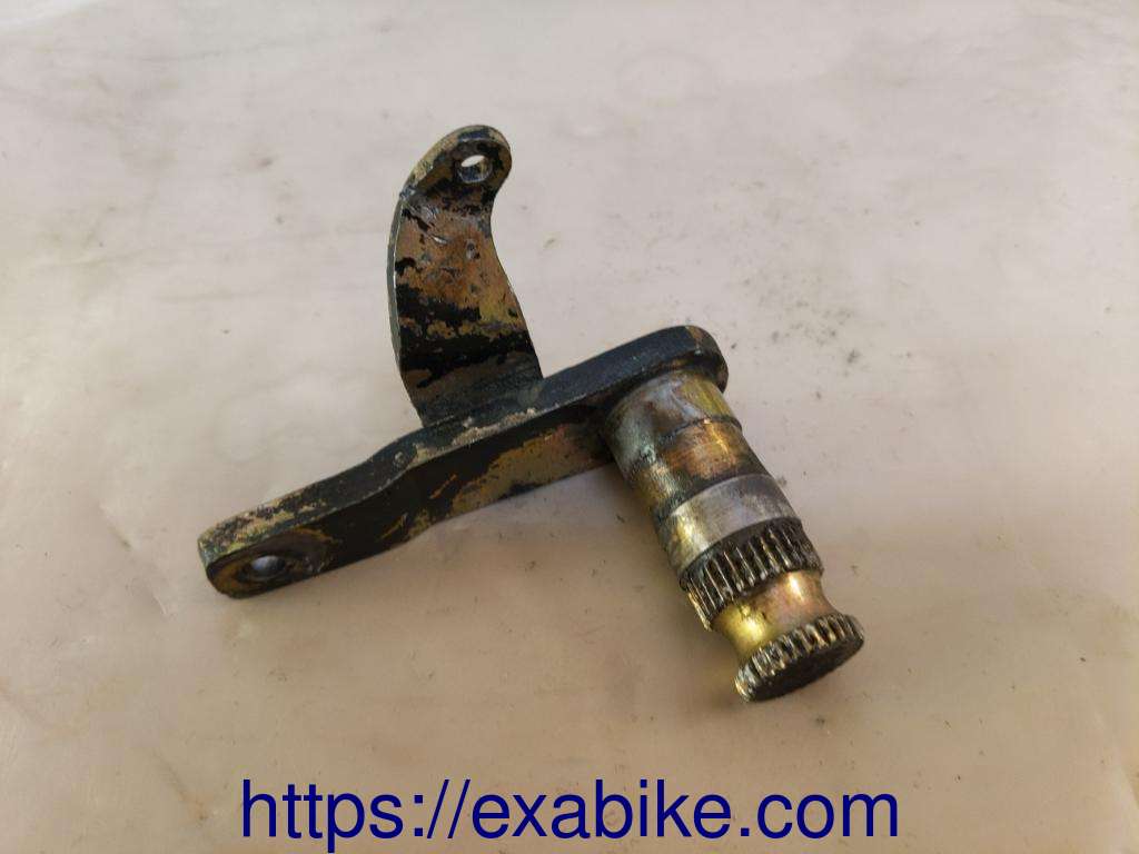 brake pedal axle Honda XL 125 - photo 1