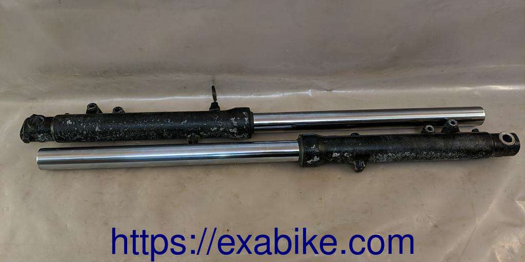 fork element Kawasaki GPZ 500 - photo 1