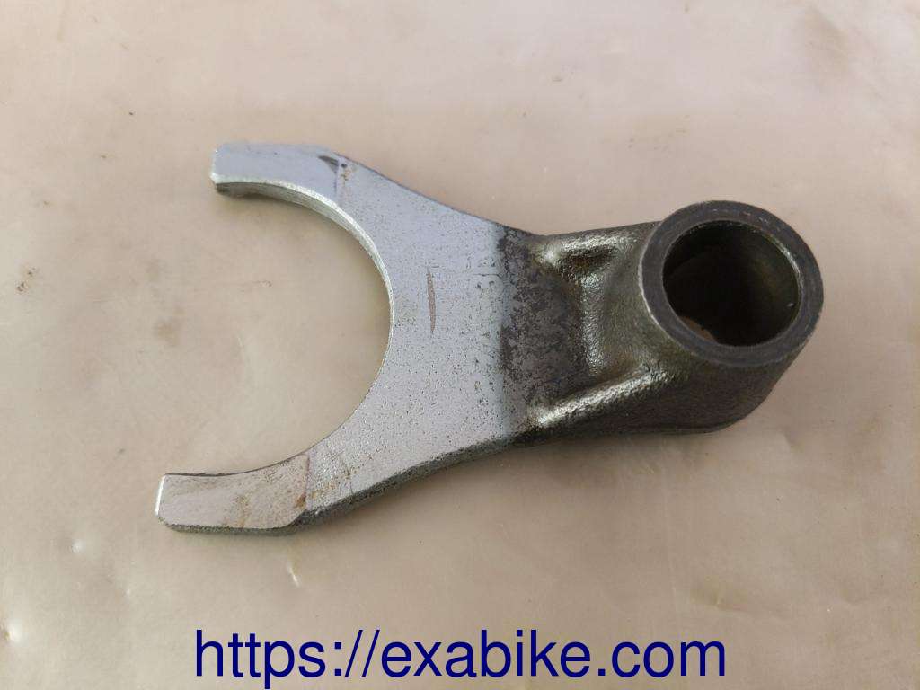 gearshift fork Suzuki GSXF 750 - photo 1