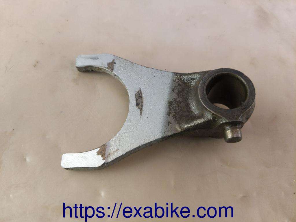 gearshift fork Suzuki GSXF 750 - photo 2
