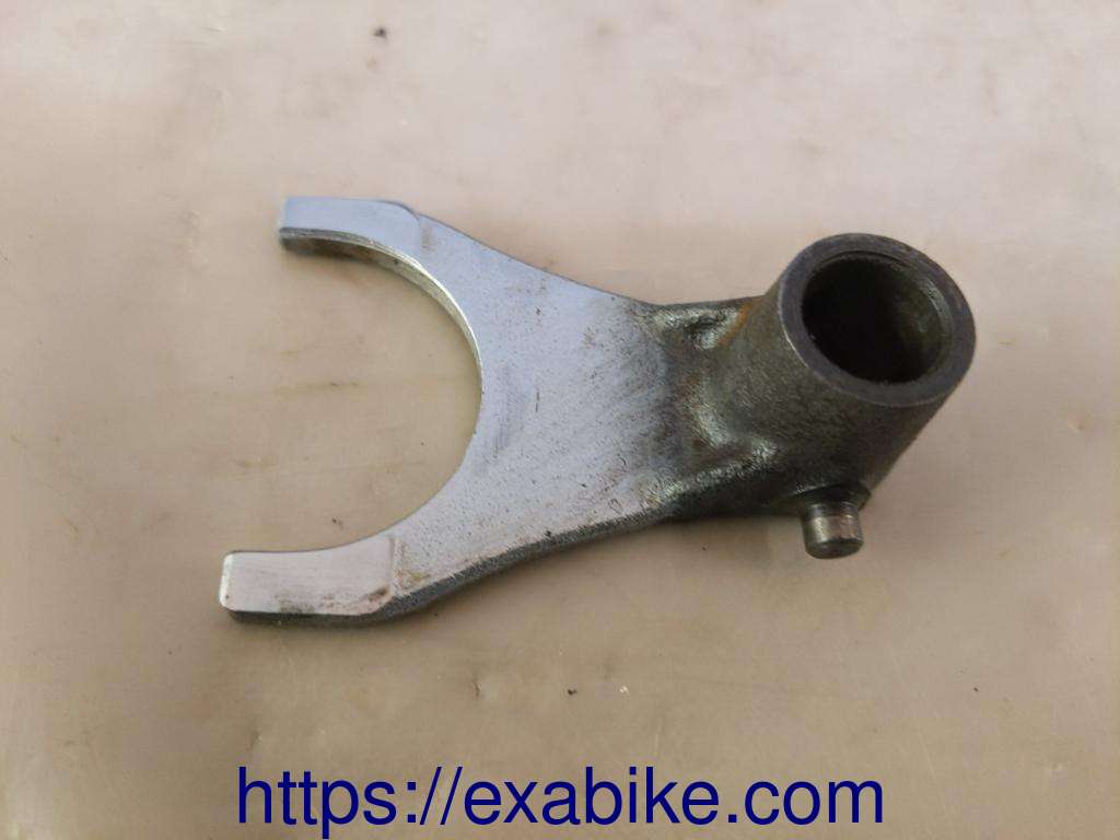 gearshift fork Suzuki GSXF 750 - photo 1