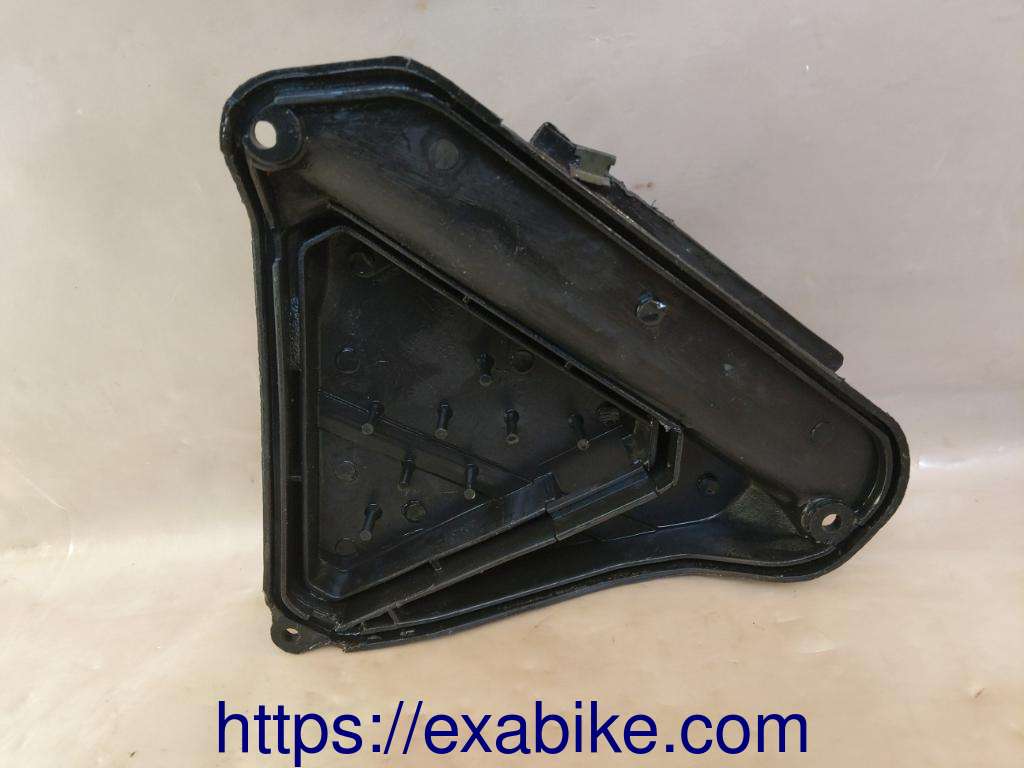 air cleaner case cover Yamaha 50 DTR - photo 2