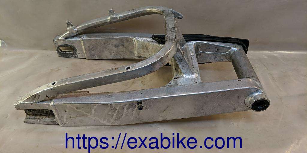 swingarm Honda CBR 900 - photo 2