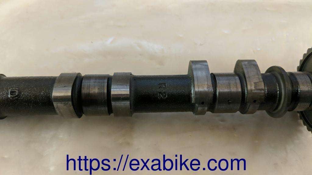 arbre à câmes d'échappement Honda CBR 900 - photo 3