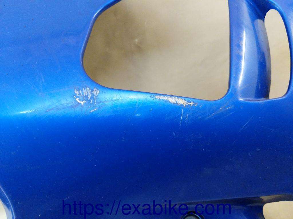 lower cowl, right Yamaha R6 - photo 2