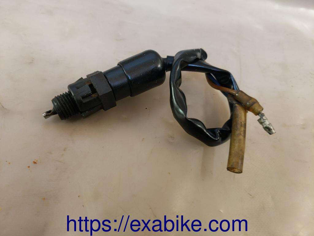 contacteur de frein arrière Kawasaki KZ 750 - photo 1