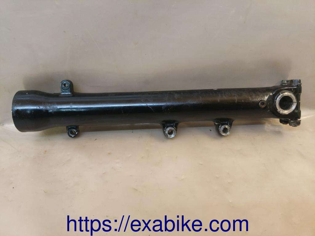 lower fork case, right Honda VFR 750 - photo 1