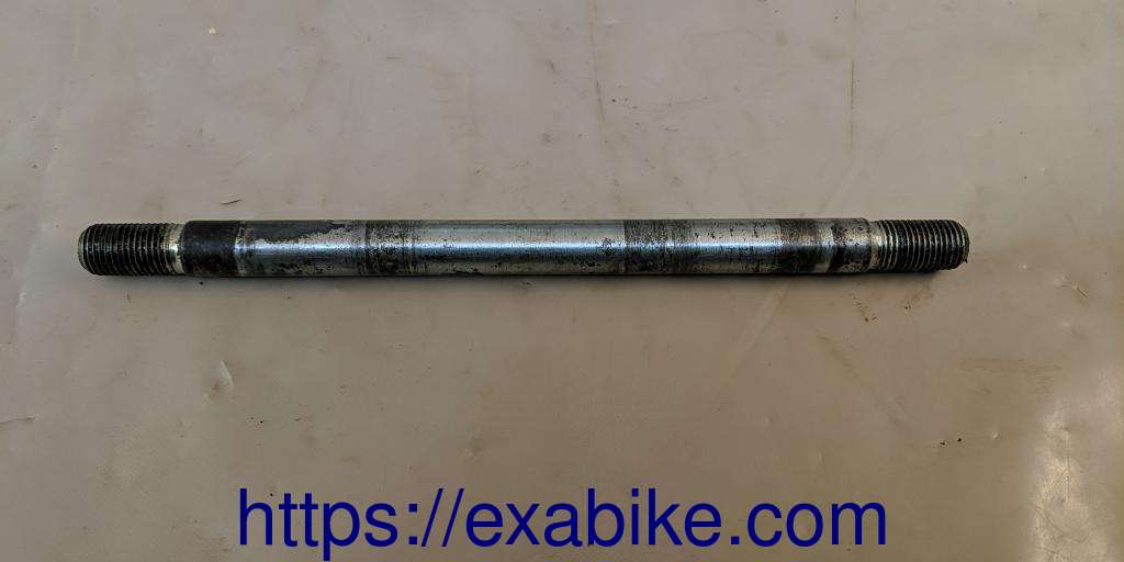 wheel axle, front Kawasaki KZ 750 - photo 1