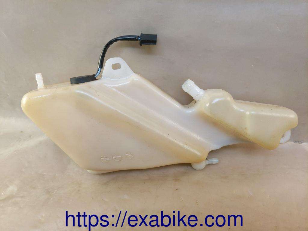 réservoir à huile Yamaha TDR 125 - photo 2