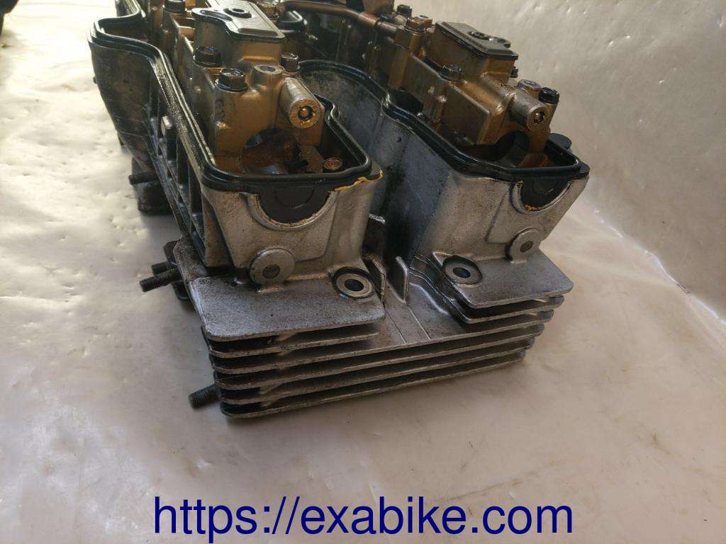 cylindre head Honda CB 750 Seven Fifty - photo 4