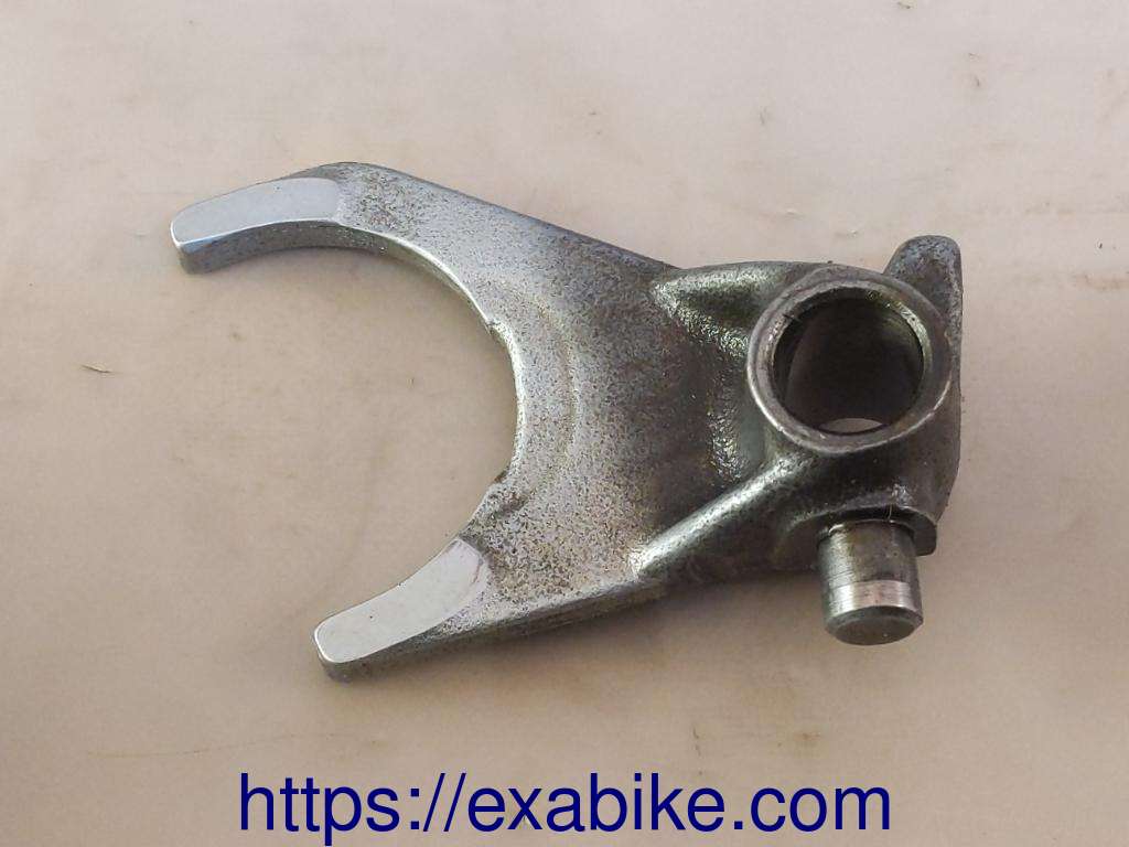 gearshift fork Kawasaki Zephyr 750 - photo 1