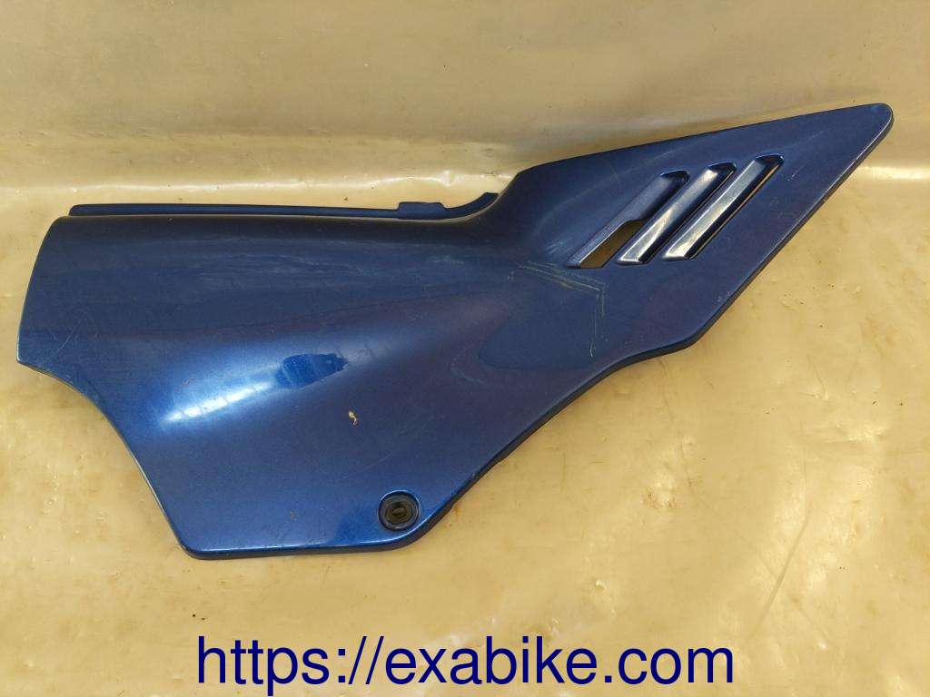 side cover, right Honda VF1000F - photo 1