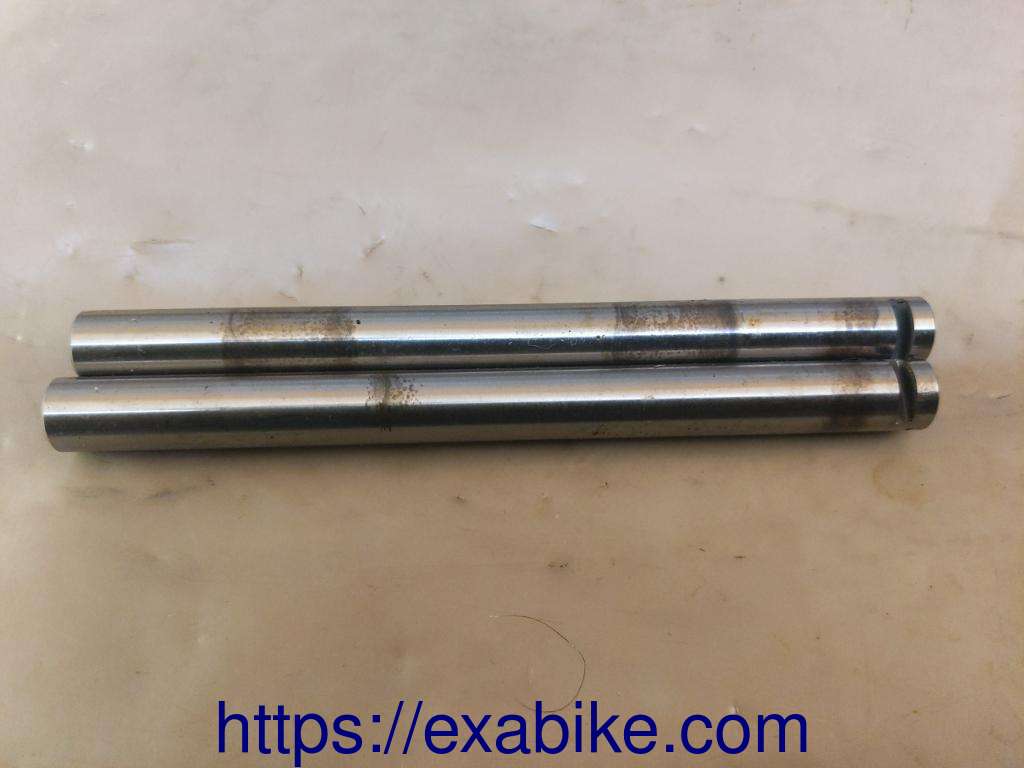 axes des fourchettes Kawasaki Z 750 - photo 1