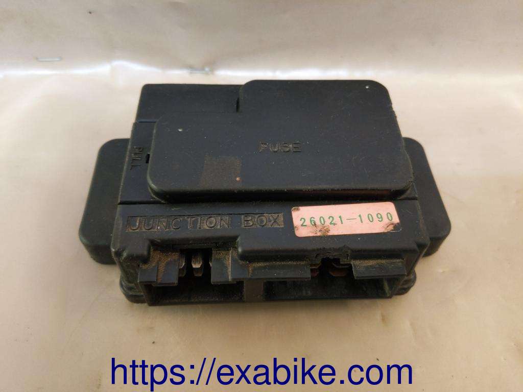 boite à fusibles Kawasaki ZZR 600 - photo 1