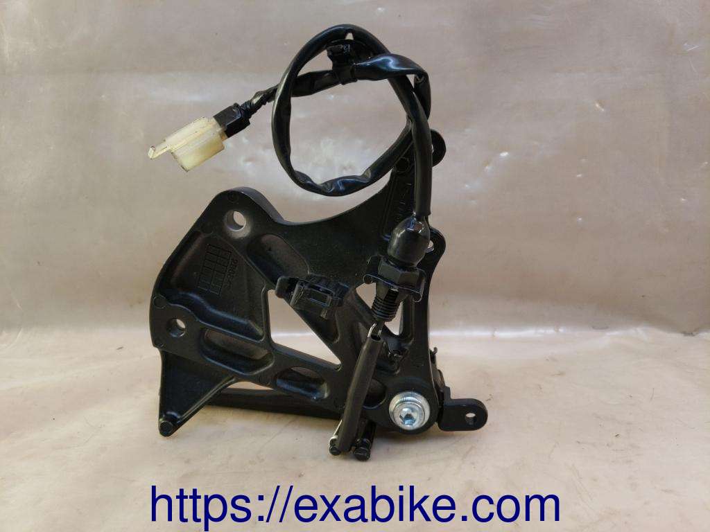 footrest plate, front right Suzuki GSXR 1000 - photo 2