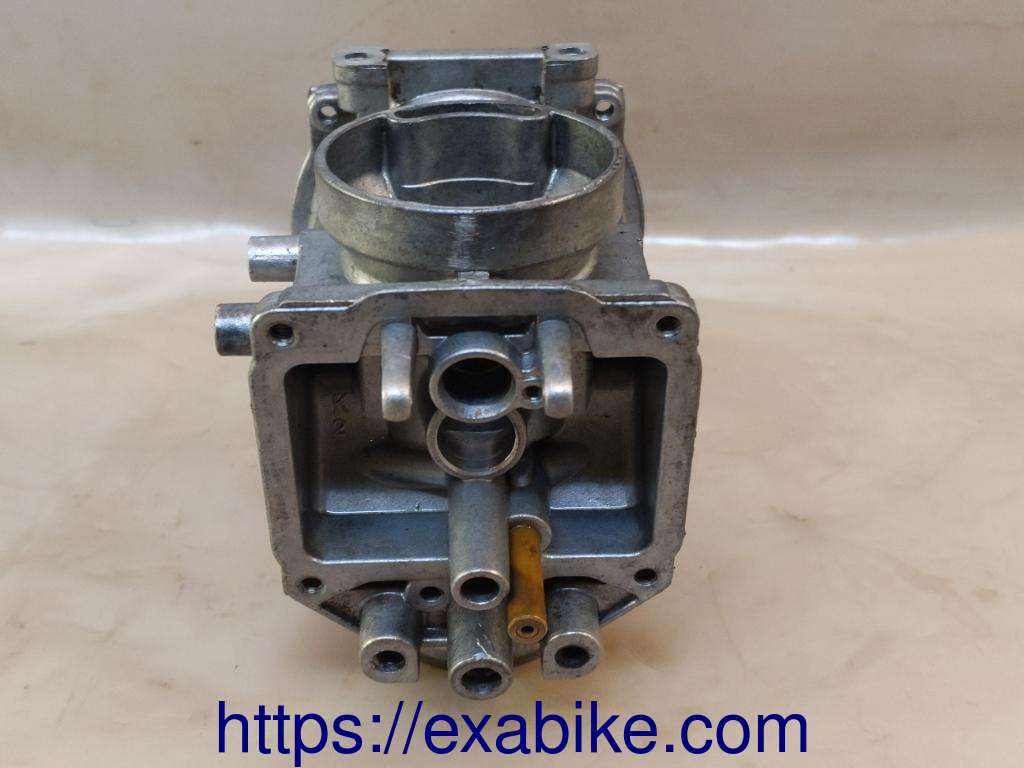 corps de carburateur N°4 Suzuki GSXF 1100 - photo 4