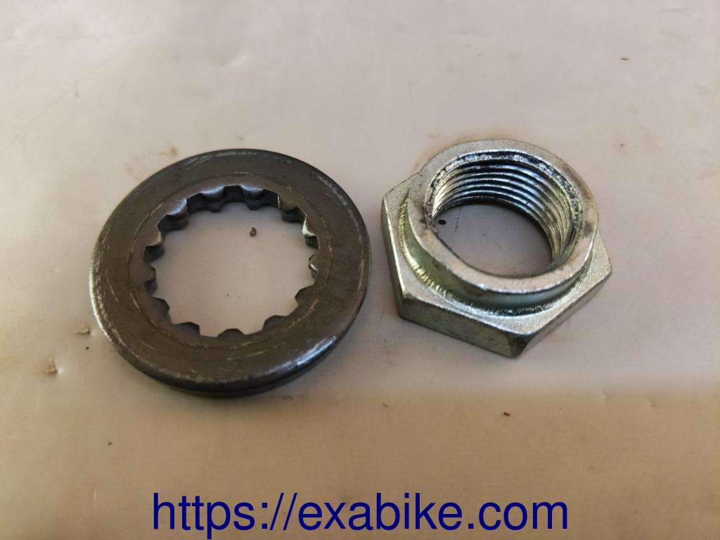 ecrou d'embrayage Kawasaki ZRX 1200 - photo 1