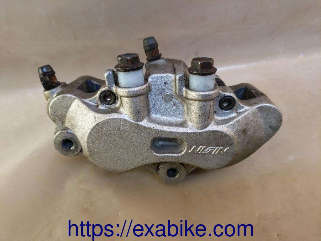 brake caliper, front Suzuki 250 Burgman - photo 1