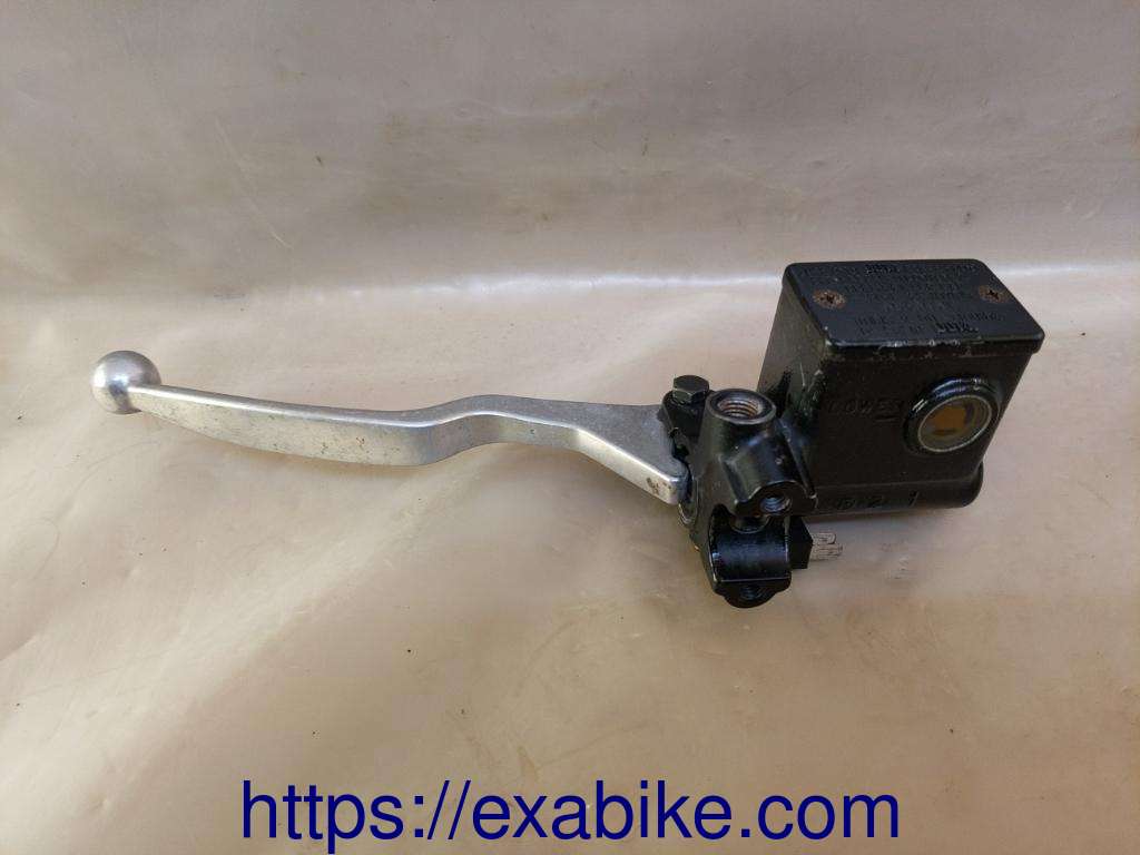 maitre cylindre de frein arrière Suzuki 250 Burgman - photo 1