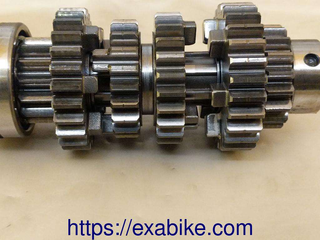 gearbox primary shaft Kawasaki ER5 - photo 2
