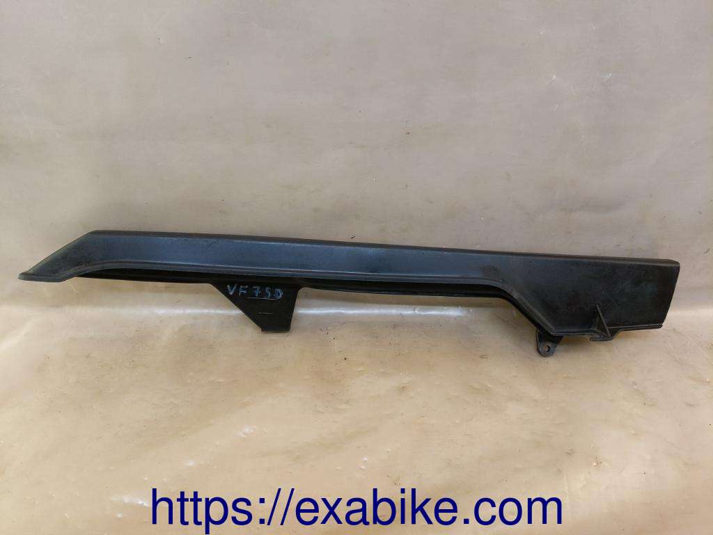drive chain case Honda VF750F - photo 2