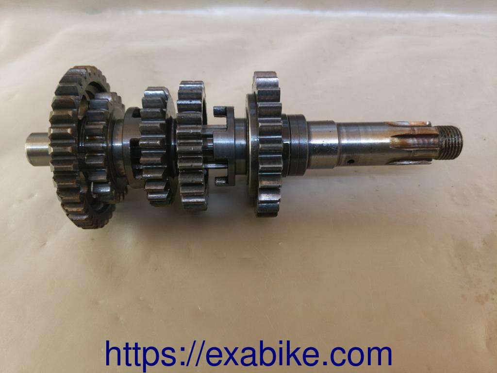 gearbox secondary shaft Hyosung GT 125 COMET - photo 1