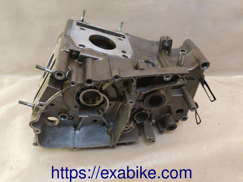 crankcase Hyosung GT 125 COMET - photo 2