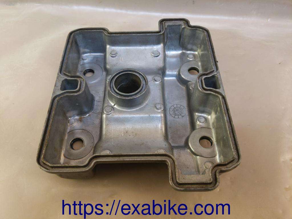 cylinder head cover Hyosung GT 125 COMET - photo 3