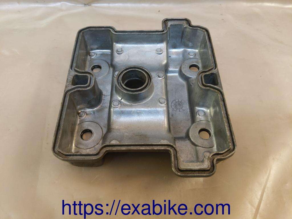 cylinder head cover Hyosung GT 125 COMET - photo 3