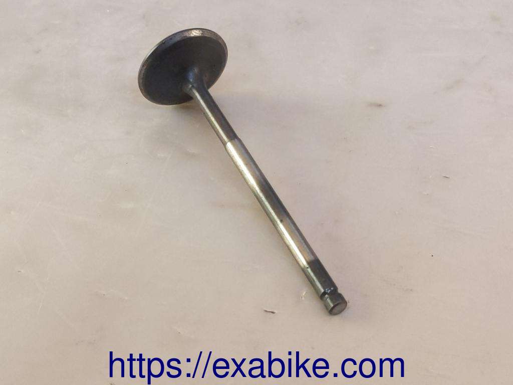 soupape d'admission Suzuki GSXR 750 - photo 1