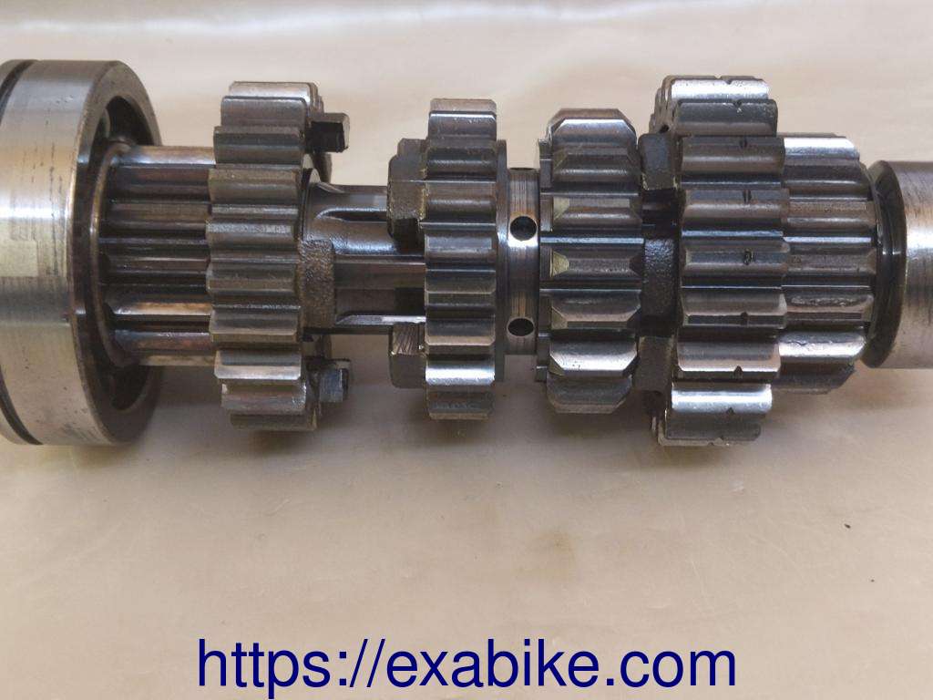gearbox primary shaft Suzuki GSXR 750 - photo 2