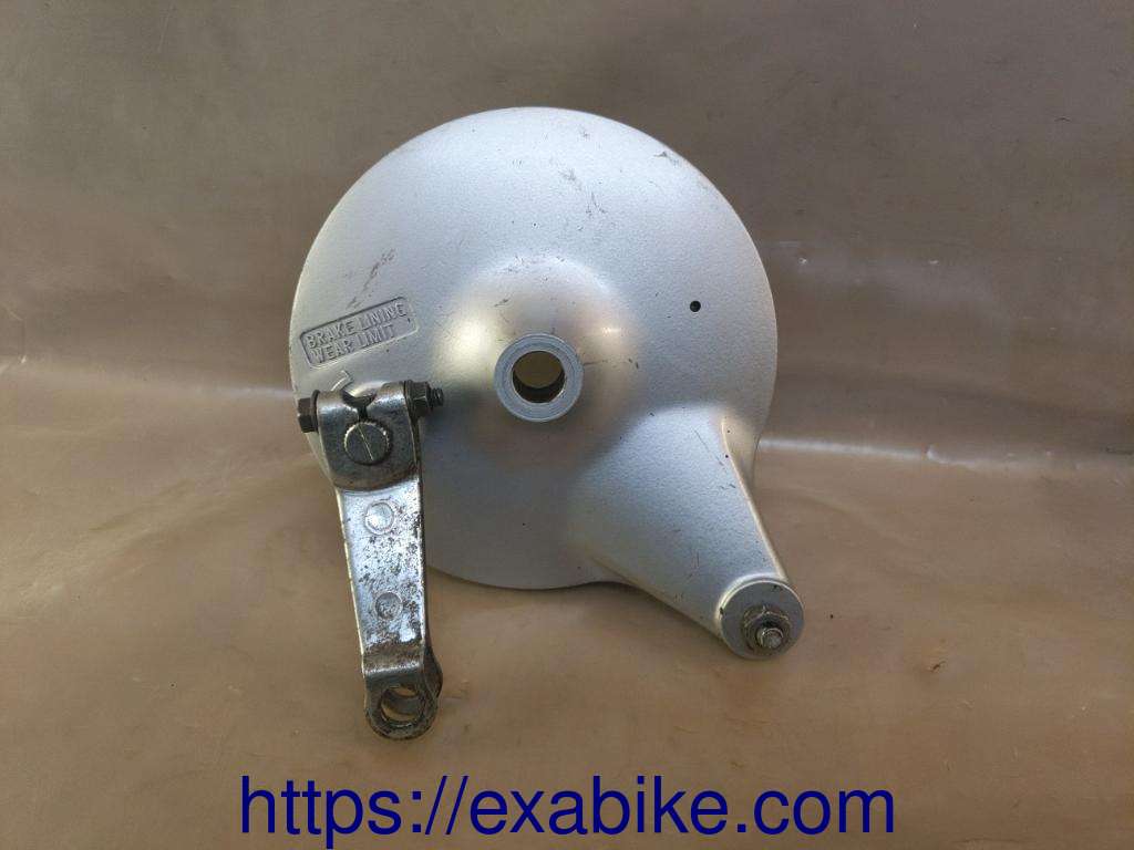 brake panel, rear Suzuki GN 125 - photo 1