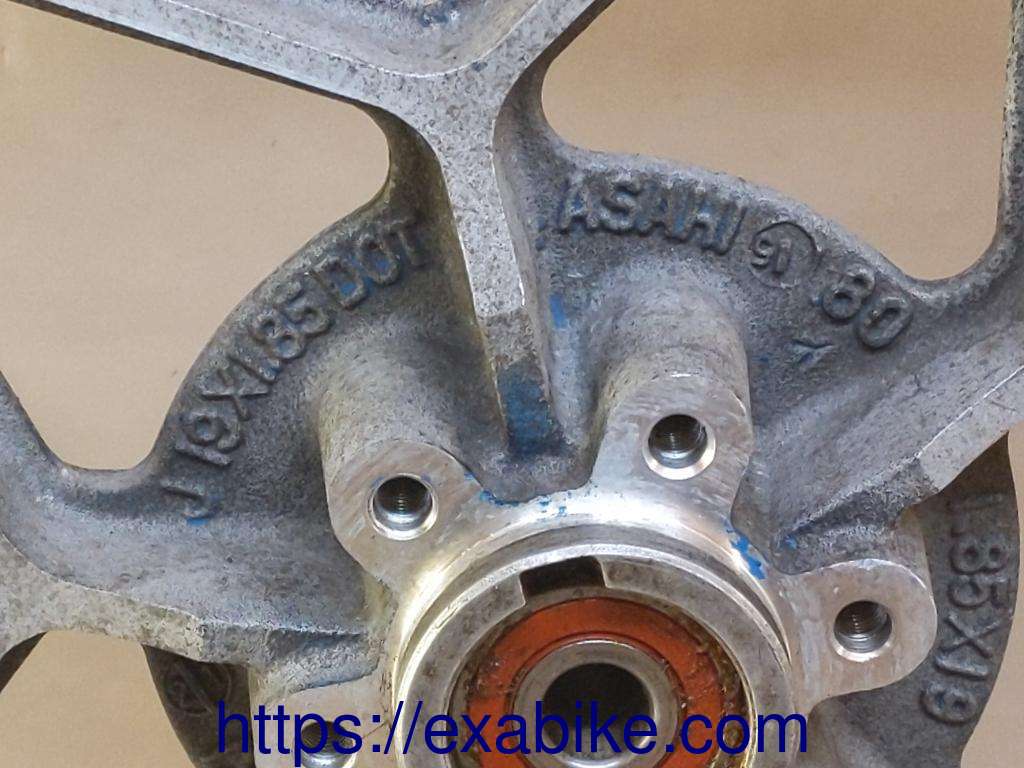 front wheel Suzuki GSX 650 - photo 3