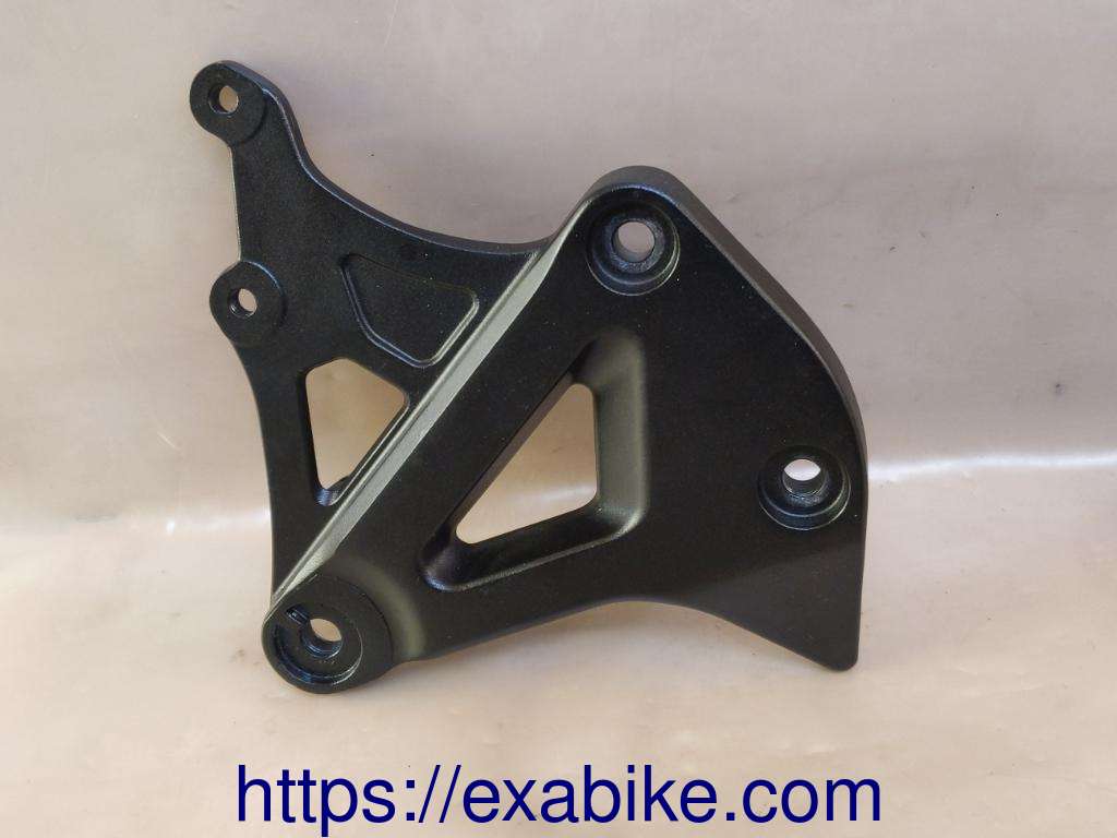 footrest plate, front right Suzuki GSXR 1000 - photo 1