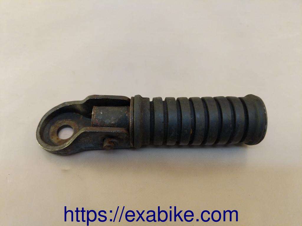 rear footrest Yamaha SR 125 - photo 1