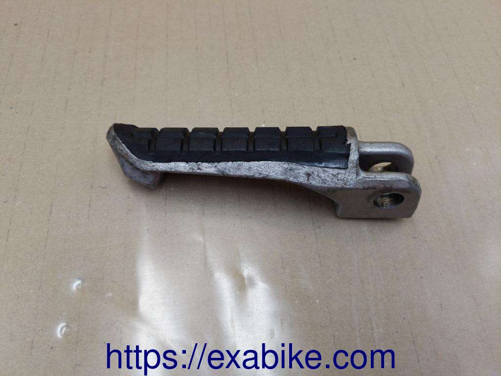 repose-pied avant gauche Kawasaki ZXR 400 - photo 2