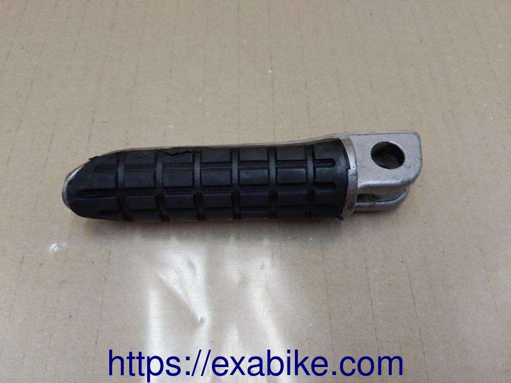 repose-pied avant gauche Kawasaki ZXR 400 - photo 1
