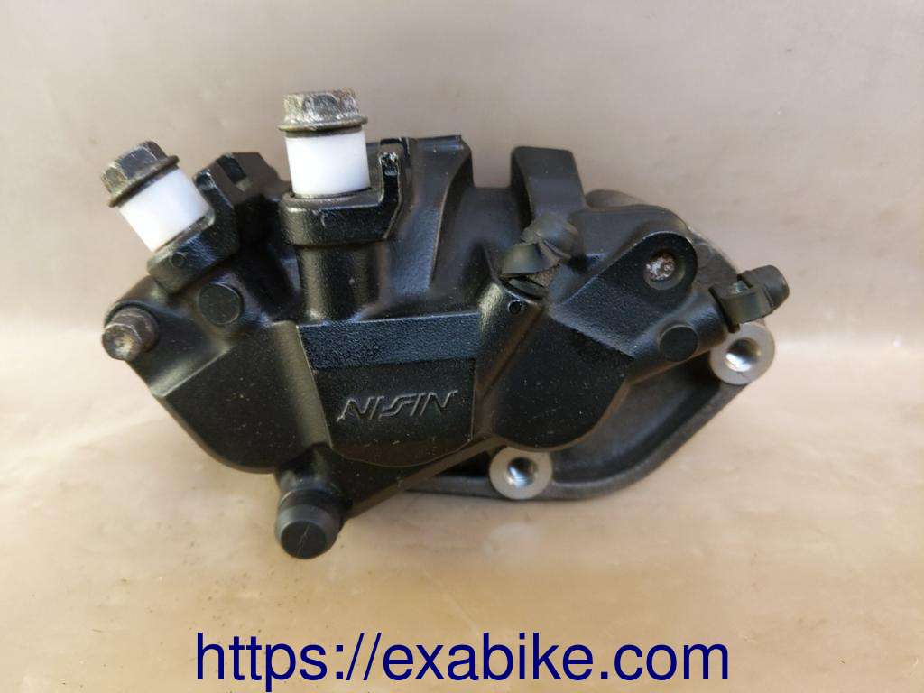 étrier de frein avant Suzuki 125 Sixteen - photo 1