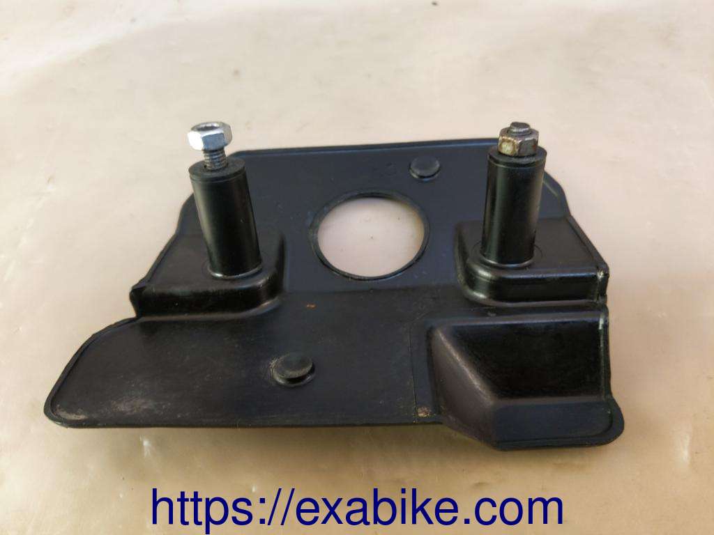 cache du vase à expansion Kawasaki GPZ 600 R - photo 2