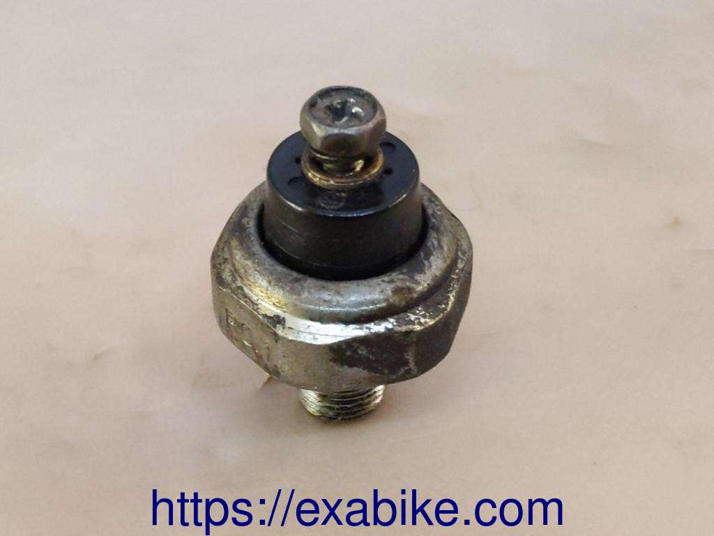 contacteur de pression d'huile Kawasaki GPZ 600 R - photo 1