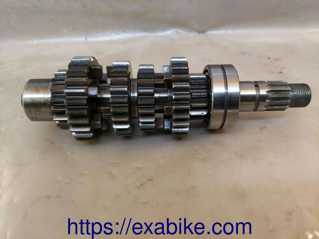 arbre primaire de boite à vitesses Kawasaki GPZ 600 R - photo 1