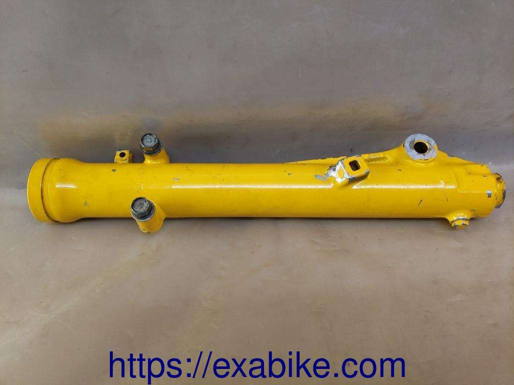 lower fork case, right Suzuki TS 50 - photo 2