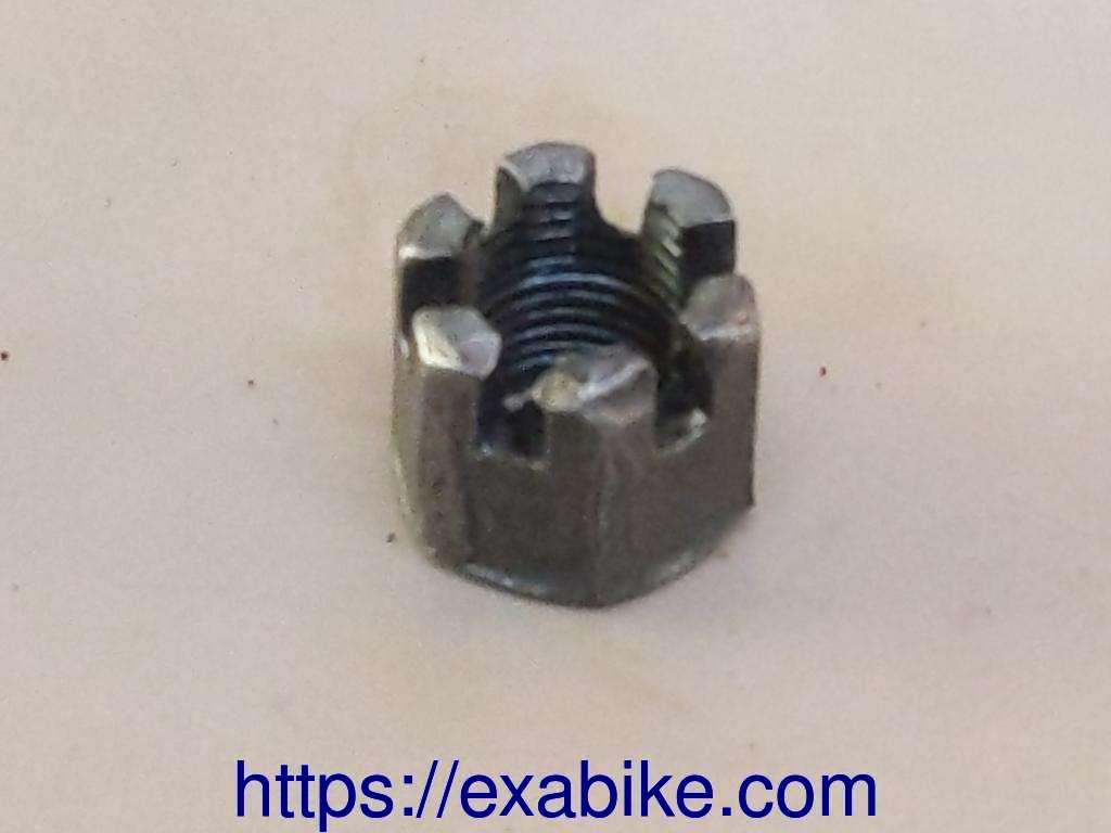 wheel axle nut, rear Suzuki GT 80 - photo 1