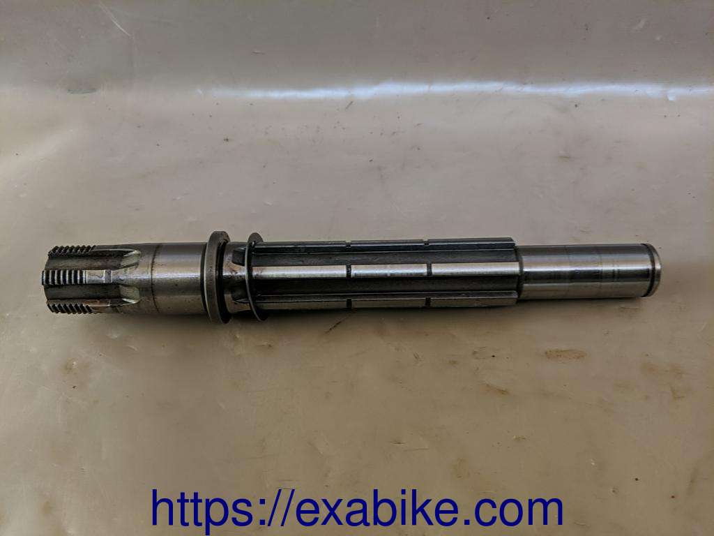 gearbox secondary shaft Suzuki TS 125 - photo 1